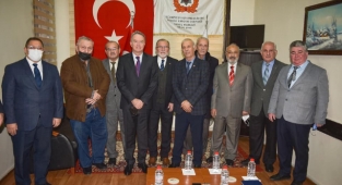 Edirne'de 12 Emektar Polise Onursal Üye'lik Plaketi Verildi