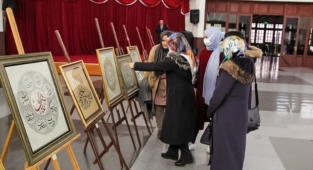 Emekli Polis Alkan Kütahya'da Hat Sergisi Açtı 