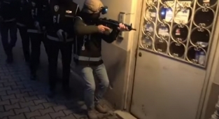 Suç Örgütlerine Yönelik 27 İlde Tırpan Operasyonu