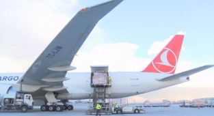 Türkiye'nin milli otomobili TOGG fuar için ABD'ye götürülüyor