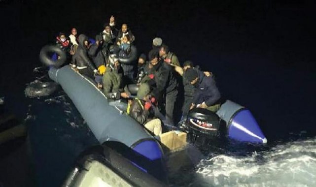 Çeşme açıklarında 34 kaçak göçmen kurtarıldı