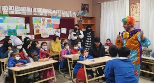 Egeli gençler sanatı kırsala taşıdı