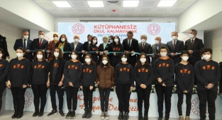 Emine Erdoğan Bağcılar’da Kütüphane Açılışı Yaptı