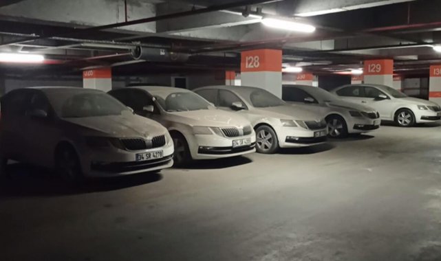 Esenyurt'ta Stoklanmış Araçlar Görüntülendi