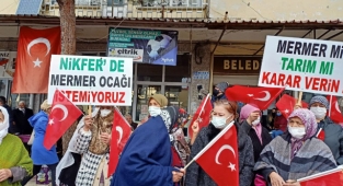 Halk Karşı Çıktı ve Kovdu, 'Nikfer'de Mermer Ocağı İstemiyoruz!'