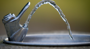 İstanbul'da 'insani su kullanım hakkı' uygulaması durduruldu