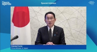 Japonya Başbakanı Kişida, koronavirüs sürecinde dijitalleşmenin önemine dikkati çekti