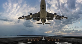 Uçak seferleri iptal mi? 