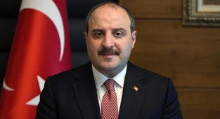 Bakan Varank; Dünyayı sürdürülebilir kılmak için iklim değişikliğine dur dememiz lazım