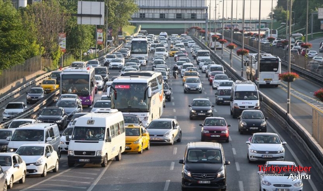 Kasım Ayında 88 Bin 743 Adet Taşıtın Trafiğe Kaydı Yapıldı