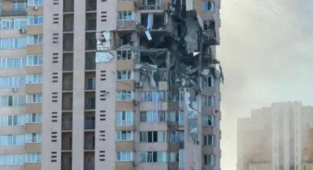 Kiev'de Sivillere Bomba Yağıyor