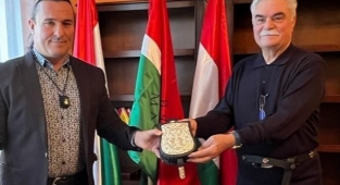 Mehmet Emin Kaya'ya Türk Soy Kemeri