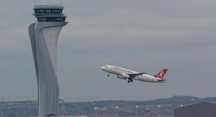 Ocakta 9 milyondan fazla yolcu uçtu