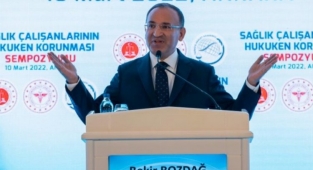Bakan Bozdağ: Sağlıkta hak-hukuk korunacak