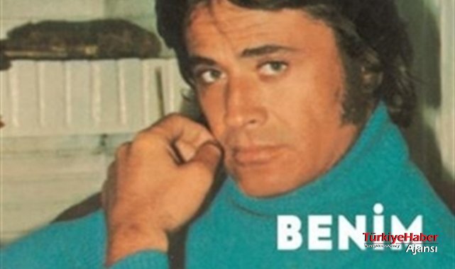 Cüneyt Arkın'ın yeni çıkan kitabı Fox TV'de Tanıtıldı