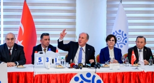 İnce: 'Mülkiye'yi Bitirdi! Harbiye'yi Bitirdi! Tıbbiye'yi Bitirdi!'