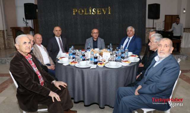 Denizli Emniyet Müdürü Polis Emeklilerine İFTAR Yemeği Verdi