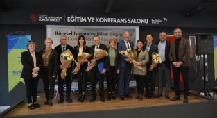 Küresel Isınma ve İklim Değişikliği Konusu Masaya Yatırıldı