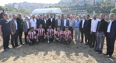 Ata Sporu 'Atlı Cirit' Kağıthane'de Yaşatılıyor