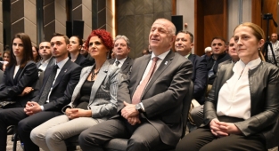 EYT’lilerin Parası Suriyelilere Yardım Olarak Harcanıyor