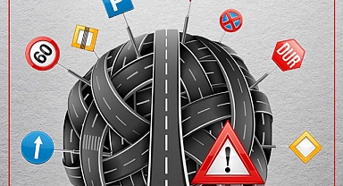 Trafik Müfettişi Sürücüleri Uyardı 
