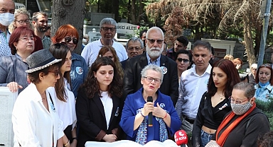 Türkan Saylan mezarı başında anıldı