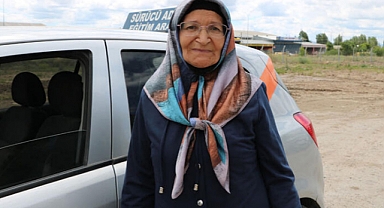 Afyonkarahisarlı kadın 69 yaşında ehliyet aldı