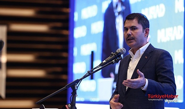 Bakan Kurum, Ekonomik Krizin Muhalefetin Uydurması Olduğunu Söyledi