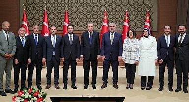 Cumhurbaşkanı Erdoğan, Kağıthane Heyetini Kabul Etti
