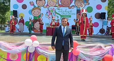 Miniklerin Gösterisi Ailelerini Duygulandırdı