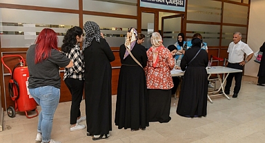 Derman Çarşısı, Bayramda İhtiyaç Sahiplerinin Destekçisi Oldu