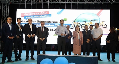 Bakan Murat Kurum'a Gaziantep Hemşehrilik Beratı