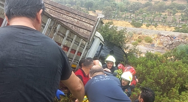 İbrahim Tatlıses, Bodrum'da Trafik Kazası Geçirdi ve Araçta Sıkıştı