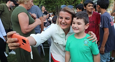 İzmitli Cumhuriyet Parkı’na sahip çıkıyor!