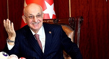 Siyasilerden İsmail Kahraman'a Tepki: 'Cahil misin? Hain misin?'