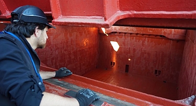 Tahıl sevkiyatında üç geminin denetimli seyri sürüyor