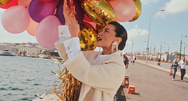 PINAR DENİZ, NetWork’ün Yeni Kampanya Yüzü Oldu! 