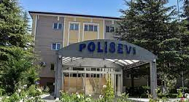 Emekli Polis : 