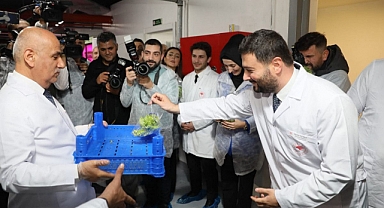 Dünyanin 2'nci Dikey Tarım Merkezi, Bakan Kirişci Tarafından Açıldı