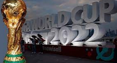Katar'da 2022 Dünya Kupasında görevli polisler TEBRİK Edildi..