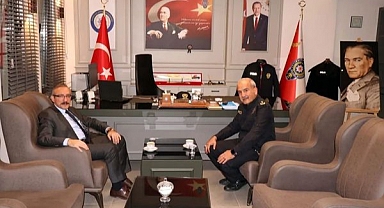 Kaymakam Karaman'dan Emniyet Müdürü Dadaşoğlu'na ZİYARET 