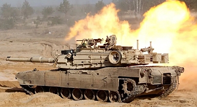 Almanya ve ABD'nin, Ukrayna'ya Tank Göndermesi ve Tepkiler