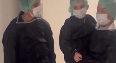 Bakan Koca'dan duygulandıran paylaşım! 