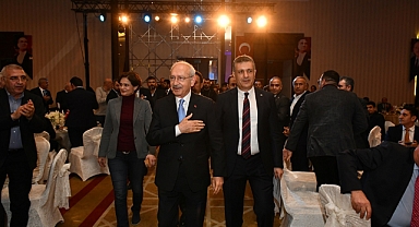 Kılıçdaroğlu Esenyurt’ta İş İnsanlarıyla Buluştu