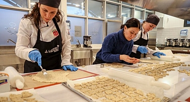 Mutfak Sanatçıları, Afetzedeler için 24 saat Üretimde