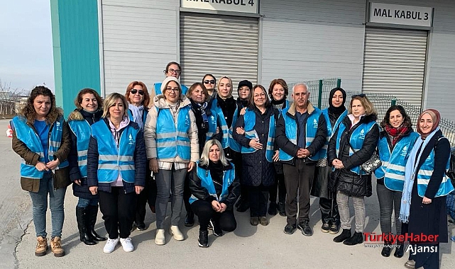 DEVA Partili Kadınlardan Depremzede Kadınlara Destek