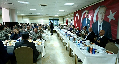 EGM Aktaş, Özel Harekat Polisleri İle İftar Sofrasında Buluştu