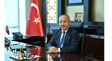 Polis Çocuğu Vali Fuat Atik'ten Tıp Bayramı Kutlama Mesajı 