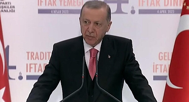 Erdoğan: Dalga Dalga Gelen Zaferin Ayak Seslerini Duyuyoruz