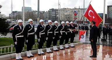 Taksim'de 10 Nisan Polis Günü Kutlaması 